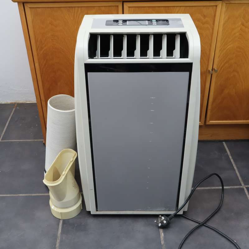 Logik 14000 BTU Portable Air Conditioner with Heating Function (LPV 14 HP) - Pre-Owned
