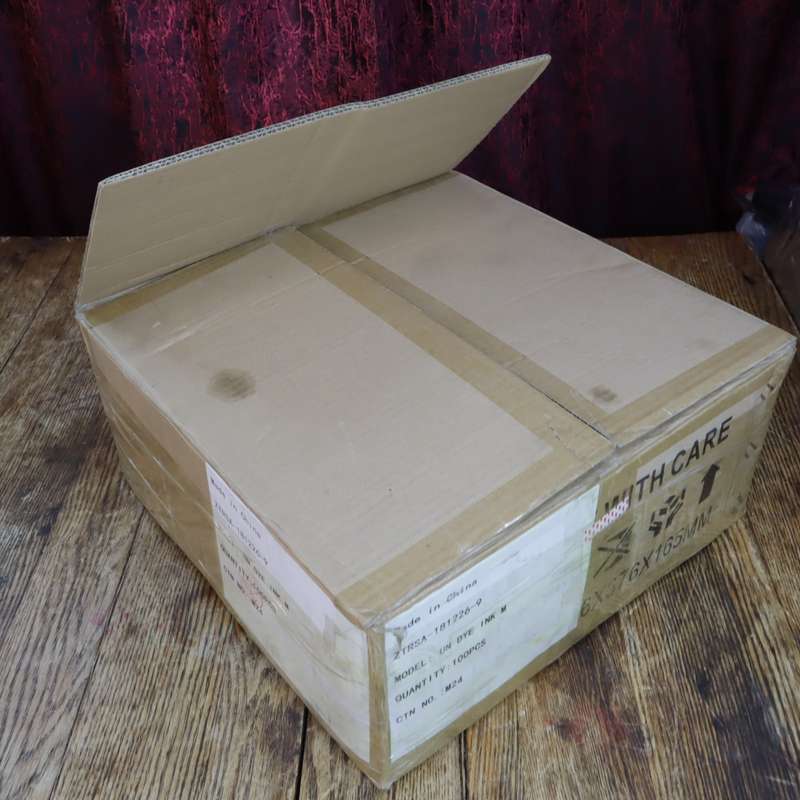 Box of Magenta Dye Inks for Ink Printers - 100 Bottles