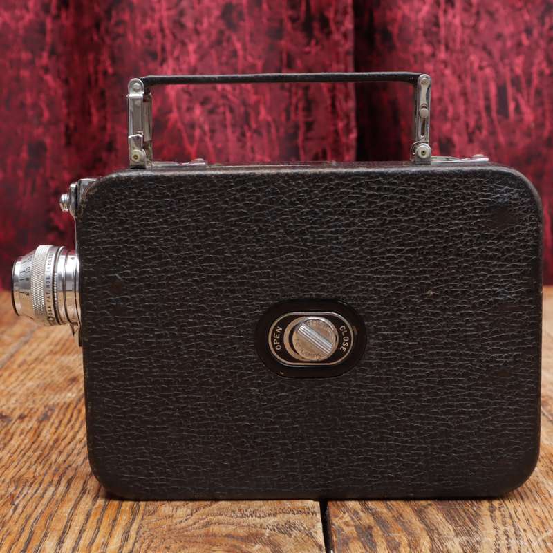 Cine Kodak Eight Model 60 8mm Film Movie Camera + Kodak Anastigmat 13mm f1.9 Lens