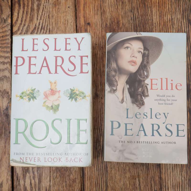 7 Books Collections Authored by LESLEY PEARSE