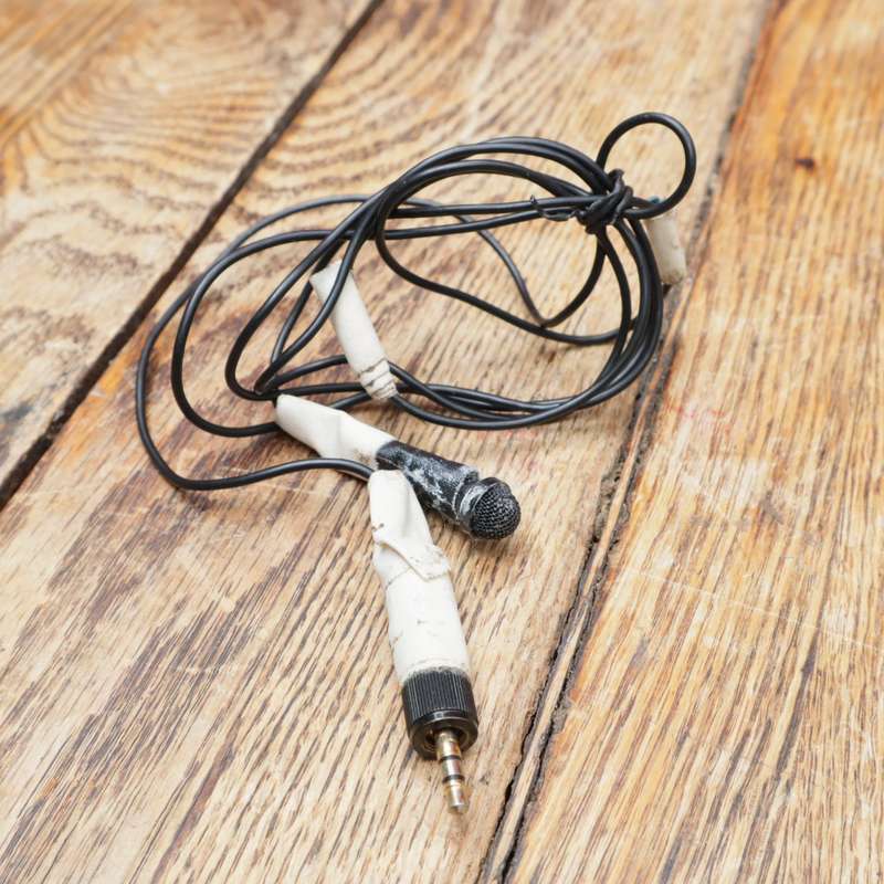 Sennheiser MKE 2-eW Omnidirectional Lavalier Condenser Microphone Plus Additional 8 Mics