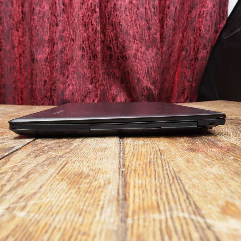 Lenovo Ideapad 100-15IBD Laptop Core i3 1TB HDD - 2.0GHz 4GB RAM
