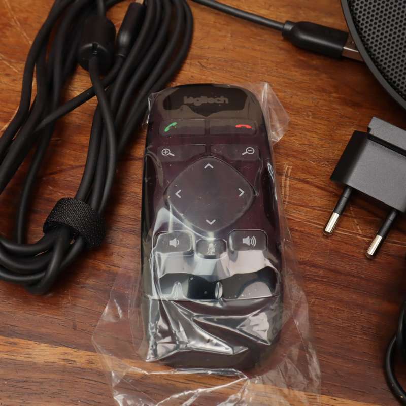 Logitech BCC950 ConferenceCam Video Conferencing Camera
