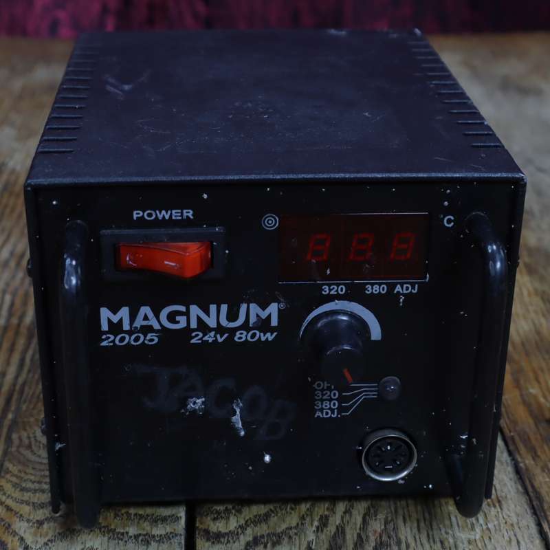 Magnum Soldering Station 2005 24v 80W