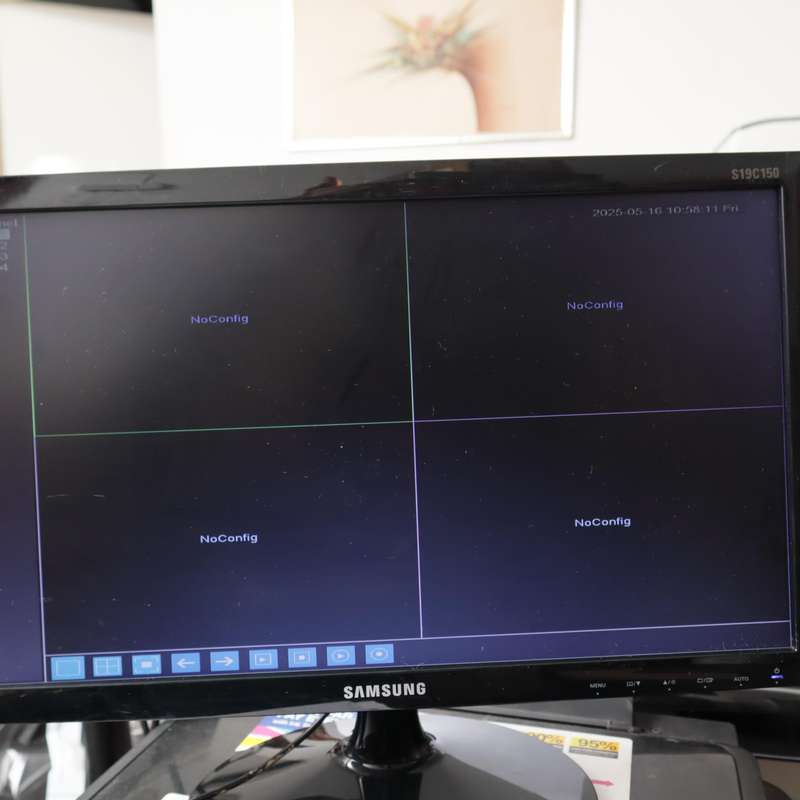Network Video Recorder 4 Channel VGA HDMI - NVR-9804TR-F