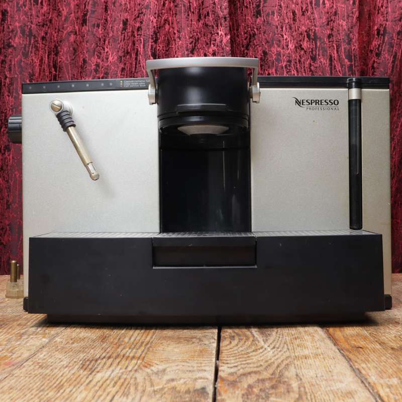 Nespresso Type 758 ES-100 Commercial Espresso Coffee Machine Set