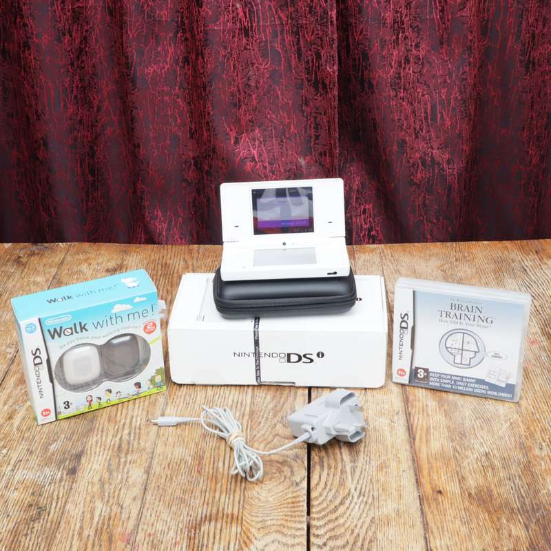 Nintendo DSi Handheld Gaming Console - TWL-001(EUR) With Extra Games