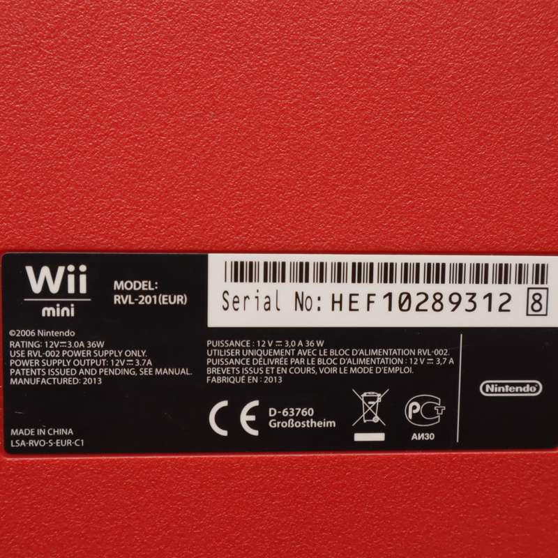 Nintendo Wii RVL-201(EUR) Gaming Console Set with One Game - One Controller