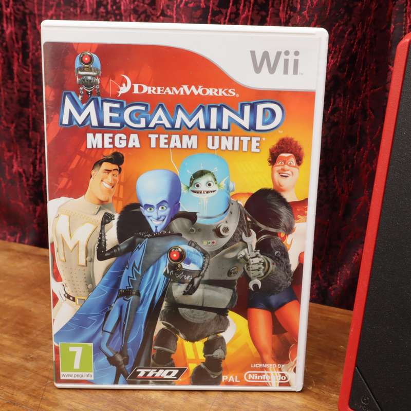 Nintendo Wii RVL-201(EUR) Gaming Console Set with One Game - One Controller