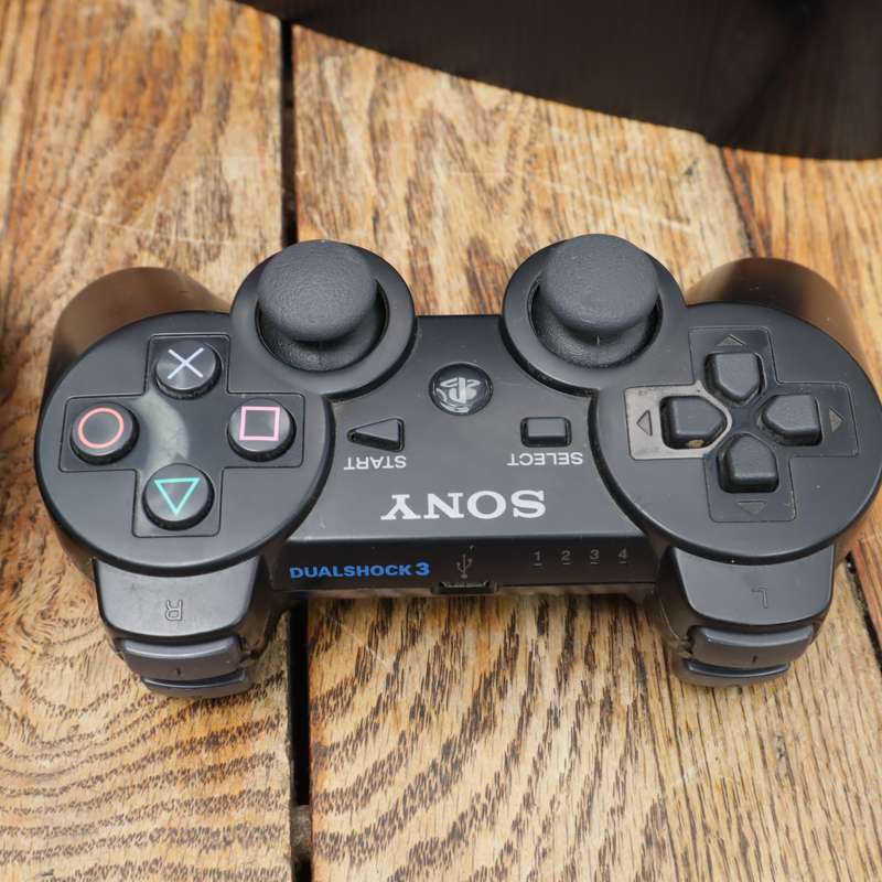 PS3 Console 500GB HDD With Two Controllers and Eleven Games