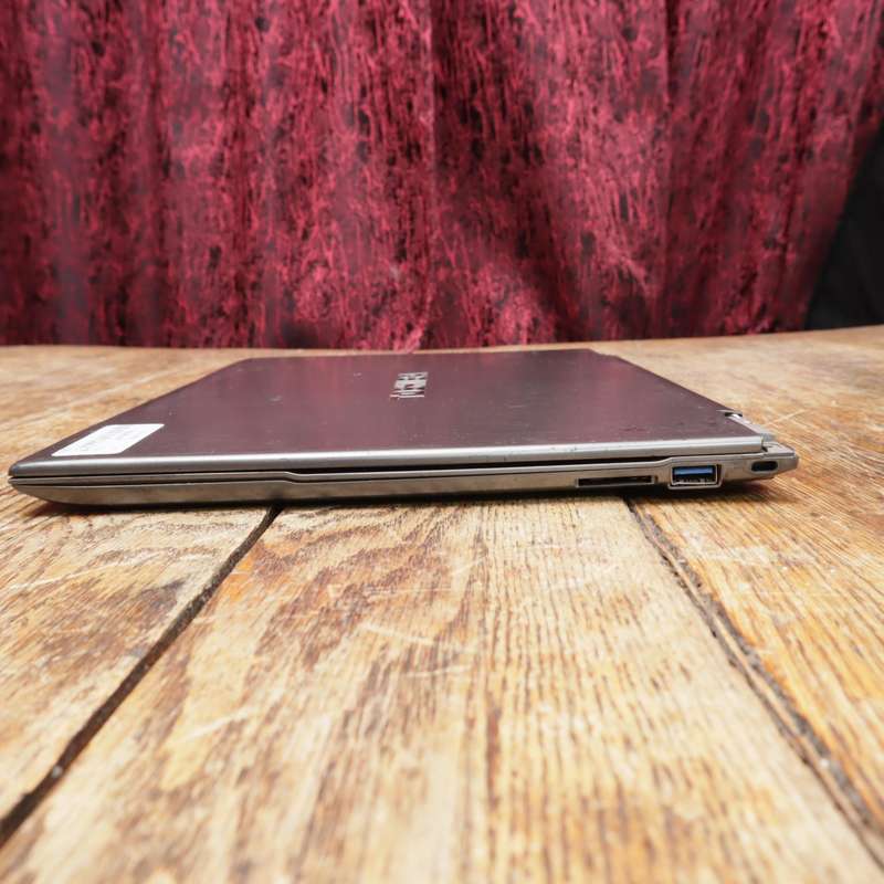 Toshiba Portege Z930 13" Laptop PC Core i7 4GB RAM 2.1GHz