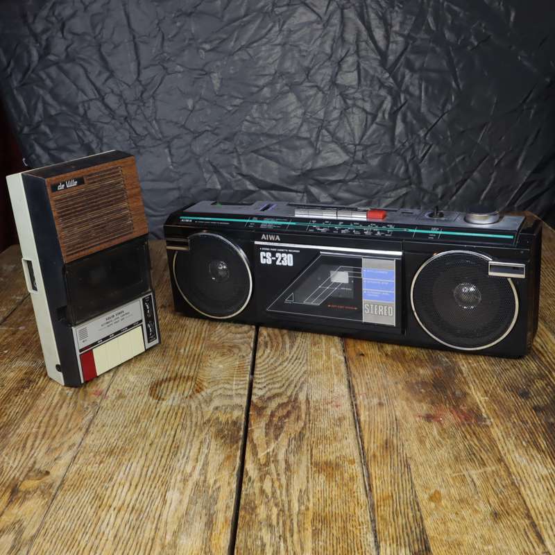 Sanyo & De Ville Radio Tape Recorder - Pre-Owned