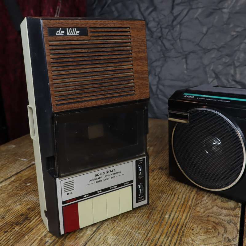 Sanyo & De Ville Radio Tape Recorder - Pre-Owned