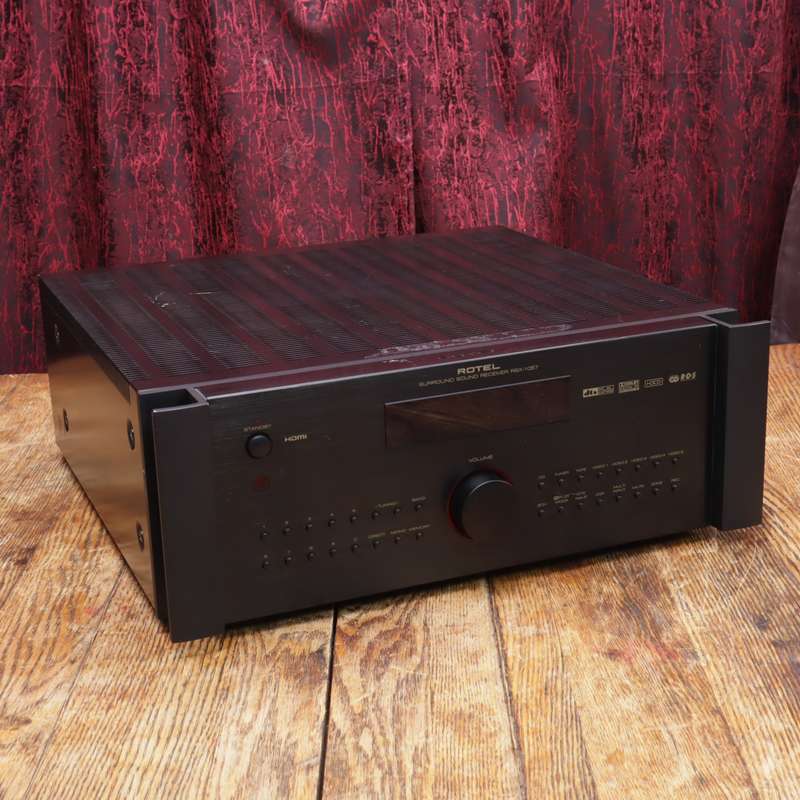 Rotel RSX-1057 Surround Sound Receiver (no Remote)