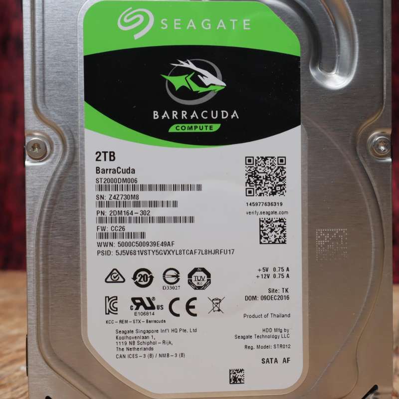 Seagate BarraCuda 2TB Internal 3.5" Hard Drive SATA 6 Gb/s 7200 RPM 64MB Cache ST2000DM006