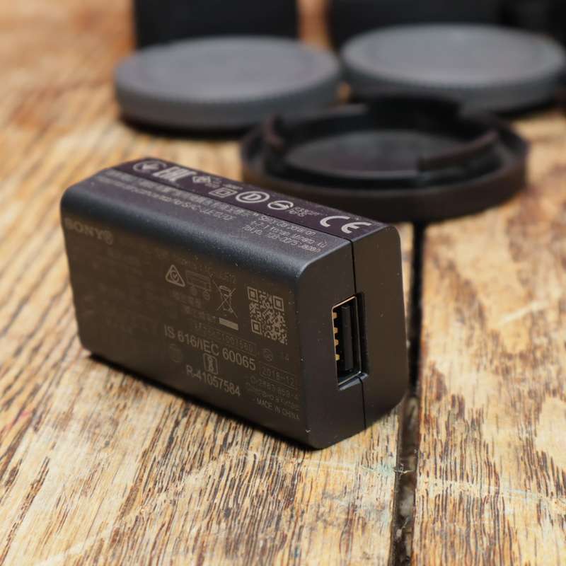 Sony Vertical Battery Grip and Battery for a7 II - a7R II - a7S II - (VG-C2EM) and Accessories