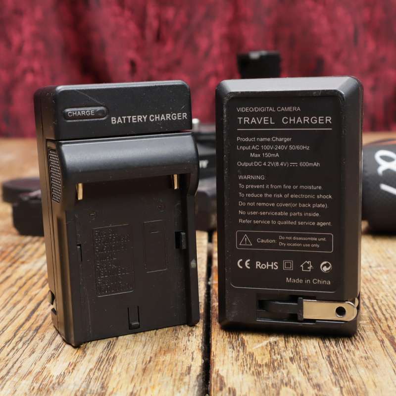Sony Vertical Battery Grip and Battery for a7 II - a7R II - a7S II - (VG-C2EM) and Accessories