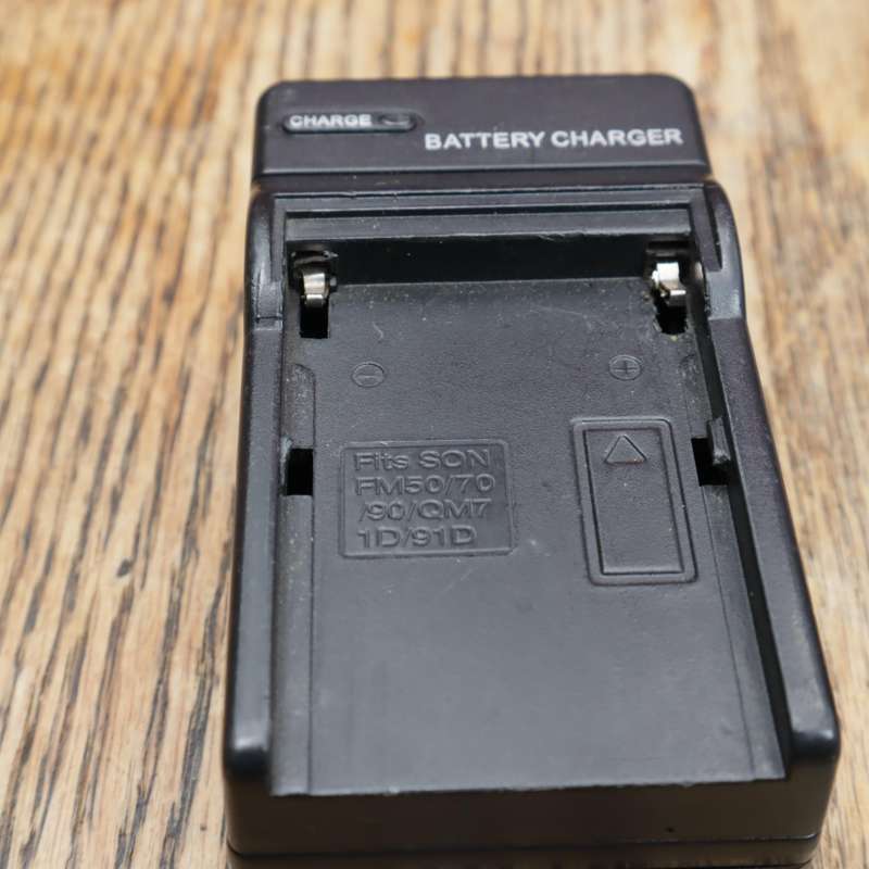 Sony Vertical Battery Grip and Battery for a7 II - a7R II - a7S II - (VG-C2EM) and Accessories