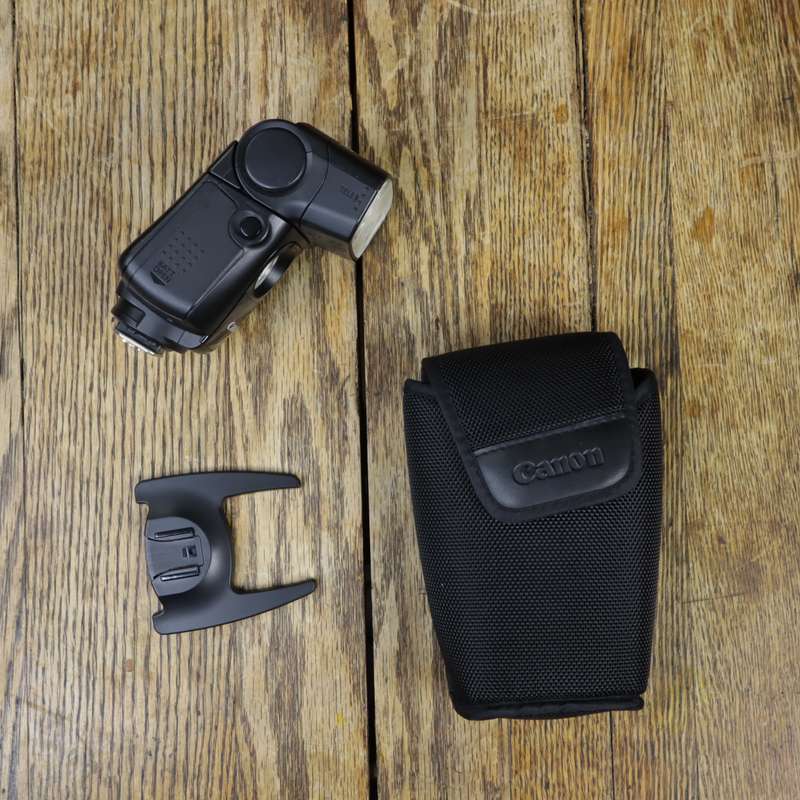 Canon Speedlite Flash 320EX - Pre-Owned