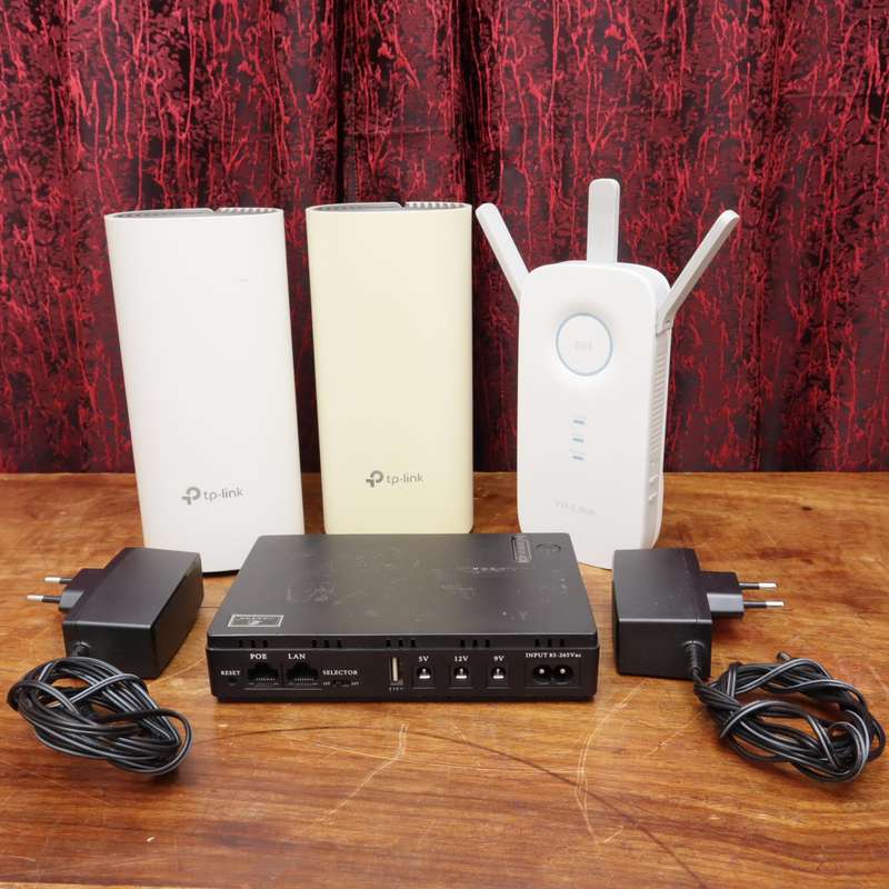 TP-Link Deco E4R and RE450 AC 1750 Wi-Fi Range Extender and Portable UPS