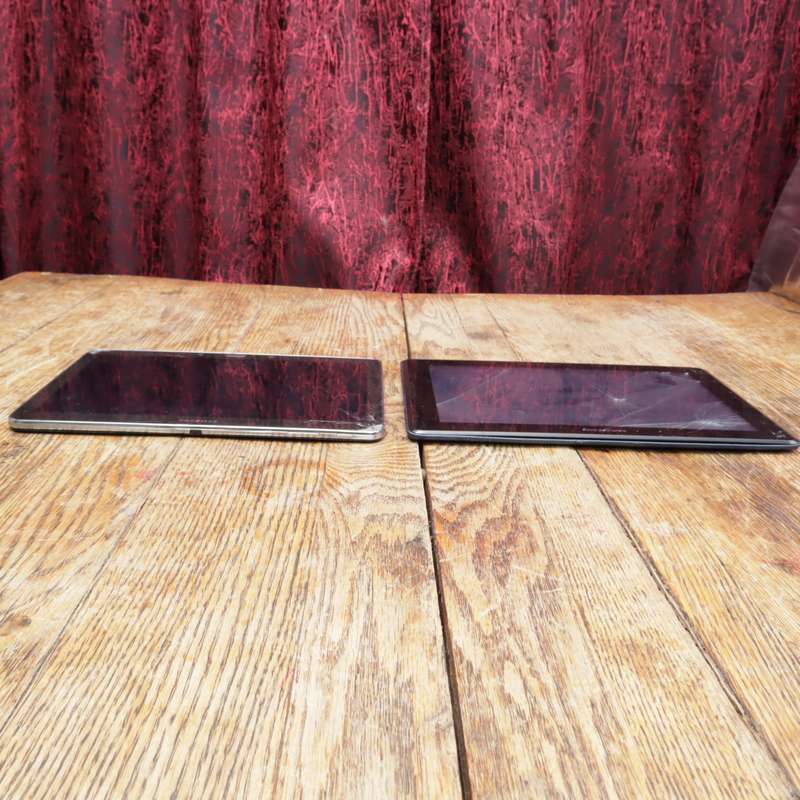 Samsung and Lenovo Tablets - FOR SPARES OR REPAIR