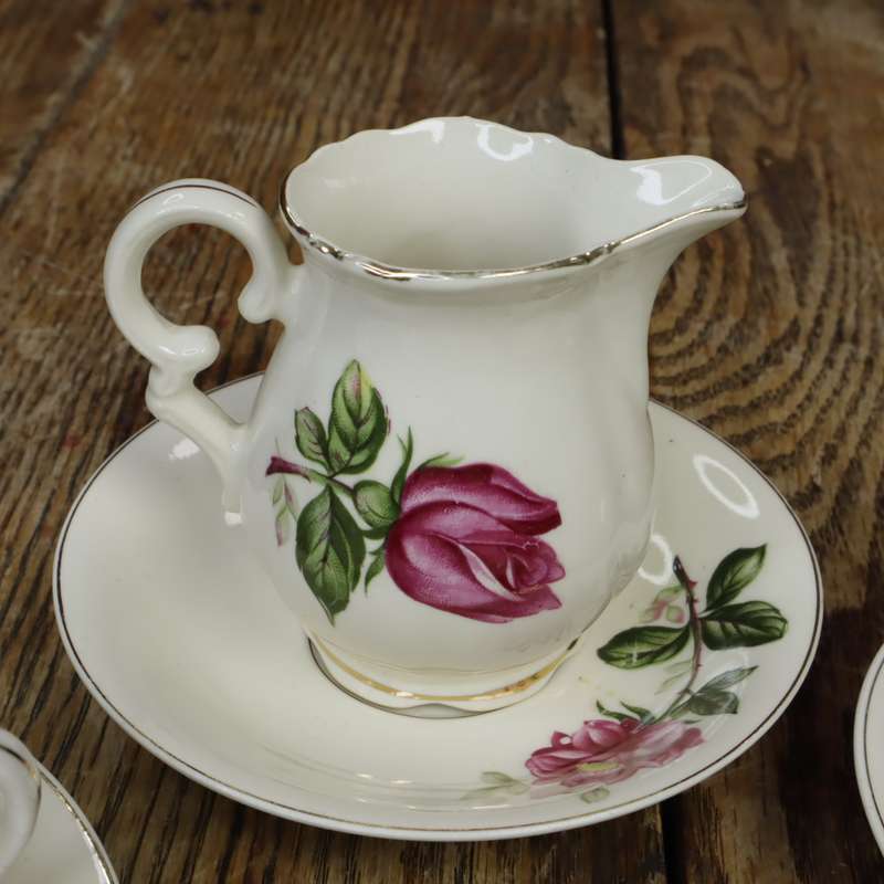 Ceramics Tea set - 8 PCS