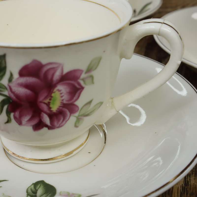 Ceramics Tea set - 8 PCS