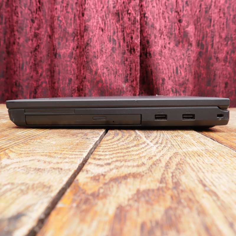 Lenovo ThinkPad T540p Core i5 - 120GB SSD 500GB HDD - 2.6GHz 8GB RAM