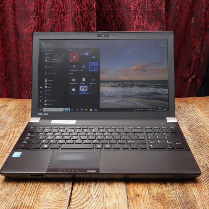 Toshiba TECRA A50-A0692 Laptop Core i7 1TB HDD - 3.0GHz 8GB RAM