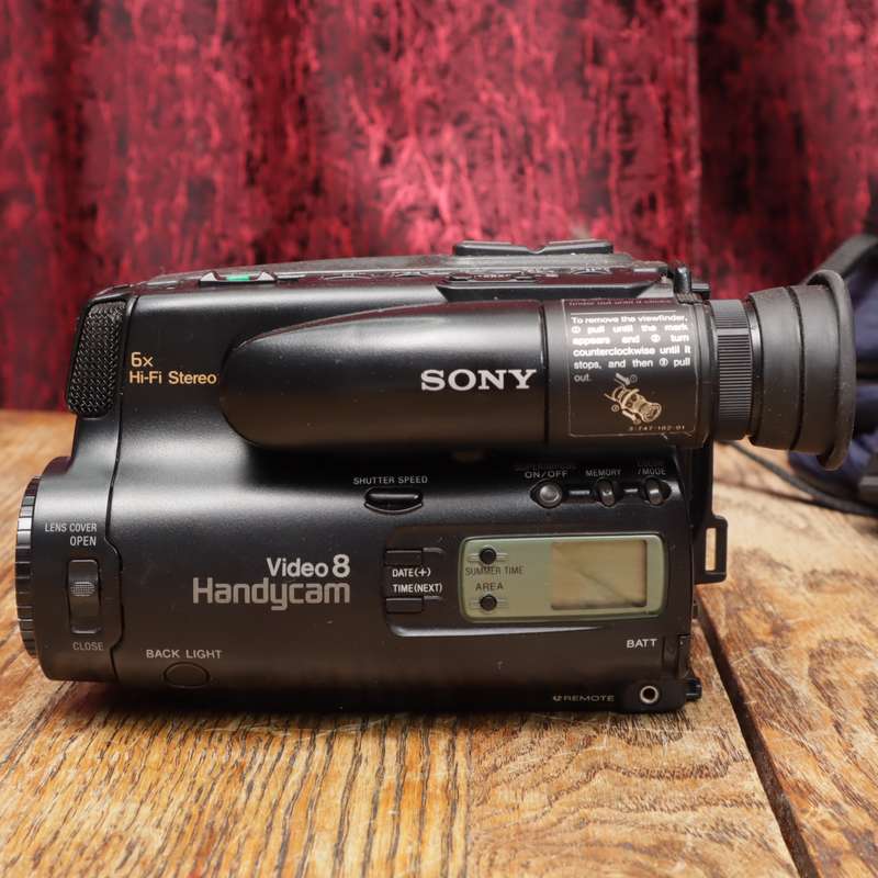 Sony Video8 Handicam Camcorder With Accessories