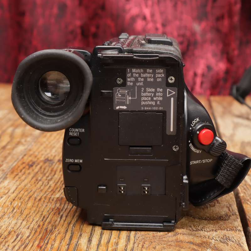 Sony Video8 Handicam Camcorder With Accessories