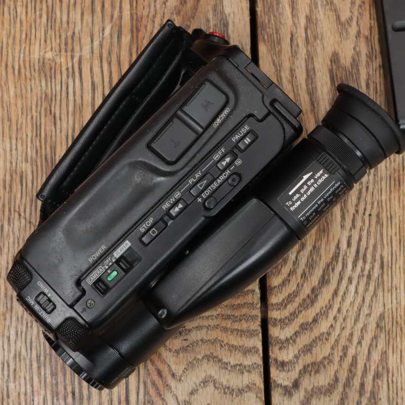 Sony Video8 Handicam Camcorder With Accessories