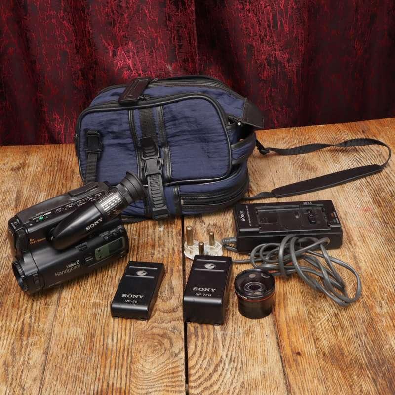 Sony Video8 Handicam Camcorder With Accessories