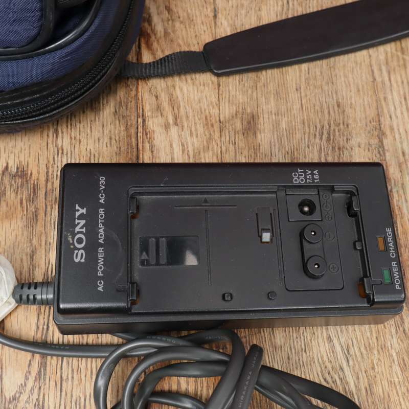 Sony Video8 Handicam Camcorder With Accessories