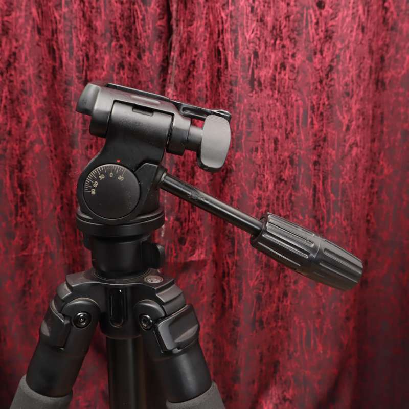 Voyager V-PRO 100 Professional Tripod - Black