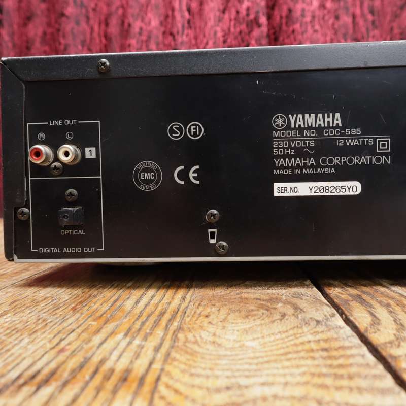 Yamaha Natural Sound CDC-585 Carousel Compact Disc Changer