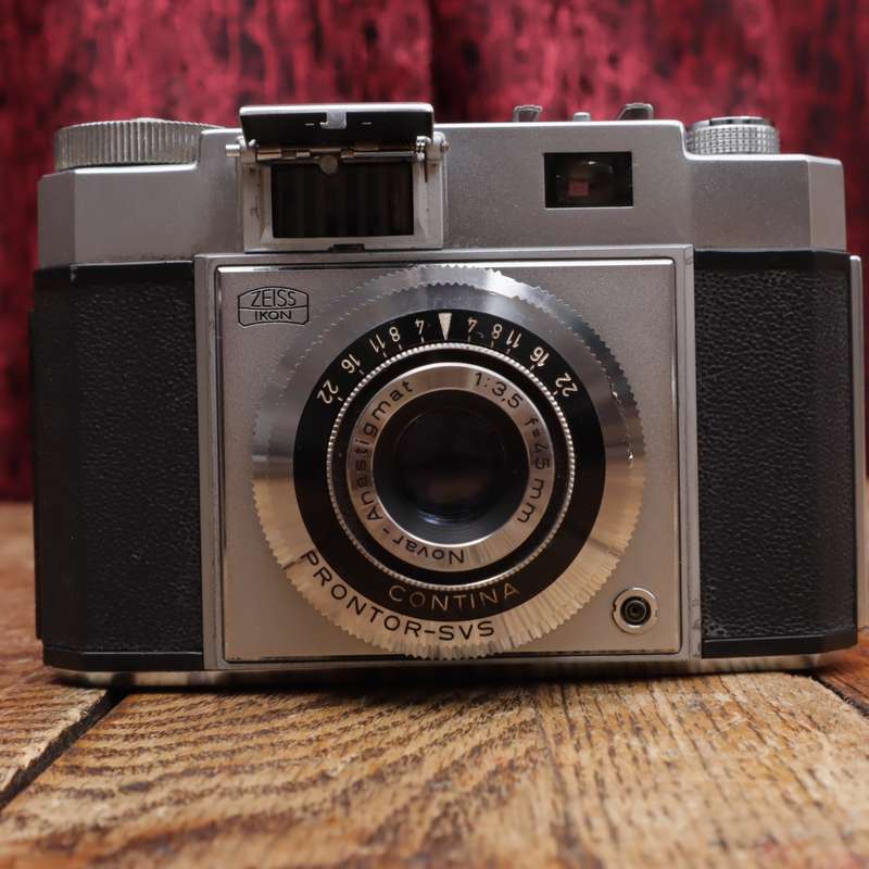 Zeiss Ikon Contina IIa Prontor-SVS 35MM Novar-Anastigmat 45mm f3.5 Lens Film Camera - 527/24