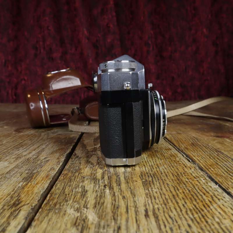 Zeiss Ikon ContaFlex | Carl Zeiss Tessar 45mm f2.8 Lens