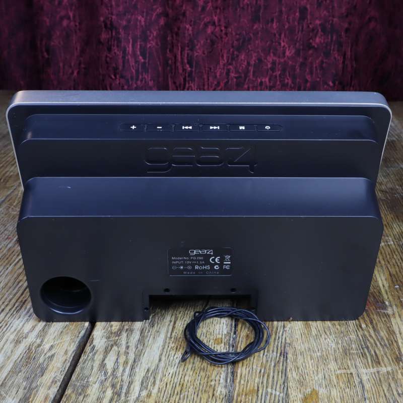gear4 House Party Portable Speaker + FM Radio + Ipod Docking Station | PG296 | - Pre-Owned