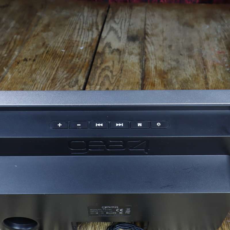 gear4 House Party Portable Speaker + FM Radio + Ipod Docking Station | PG296 | - Pre-Owned