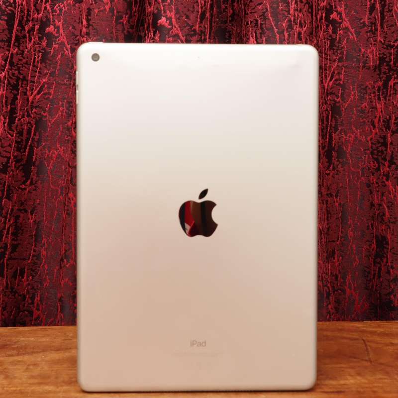Apple 2019 iPad A2197 Tablet - 7th Gen 10.2"