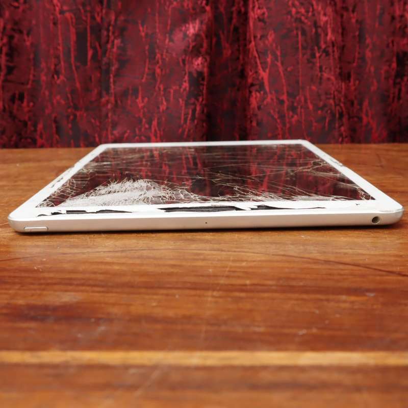 Apple 2019 iPad A2197 Tablet - 7th Gen 10.2"