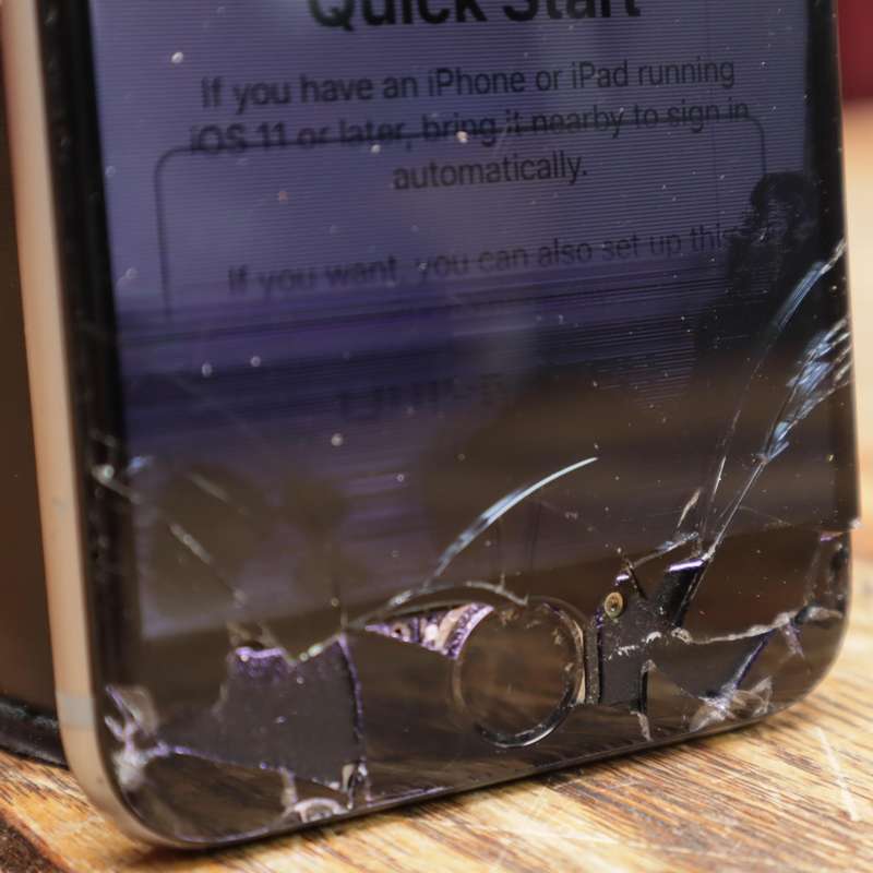 Apple iPhone 6 - 32GB - A1586
