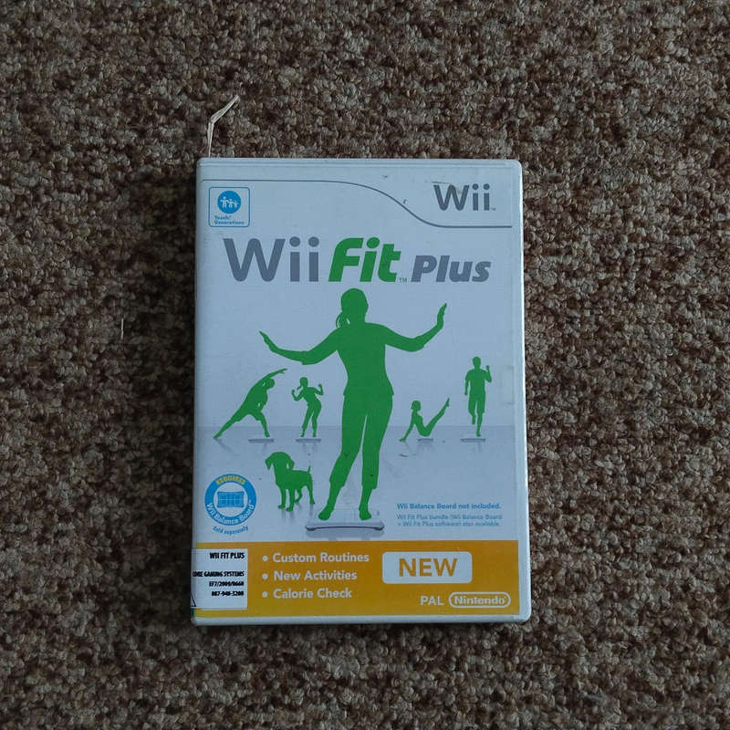 Wii Fit Plus Game + Wii Balancing Board