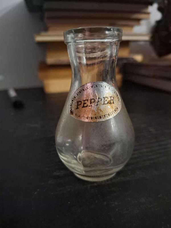 Small pepper jar