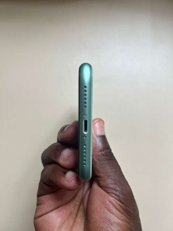iPhone 11 64gb Green