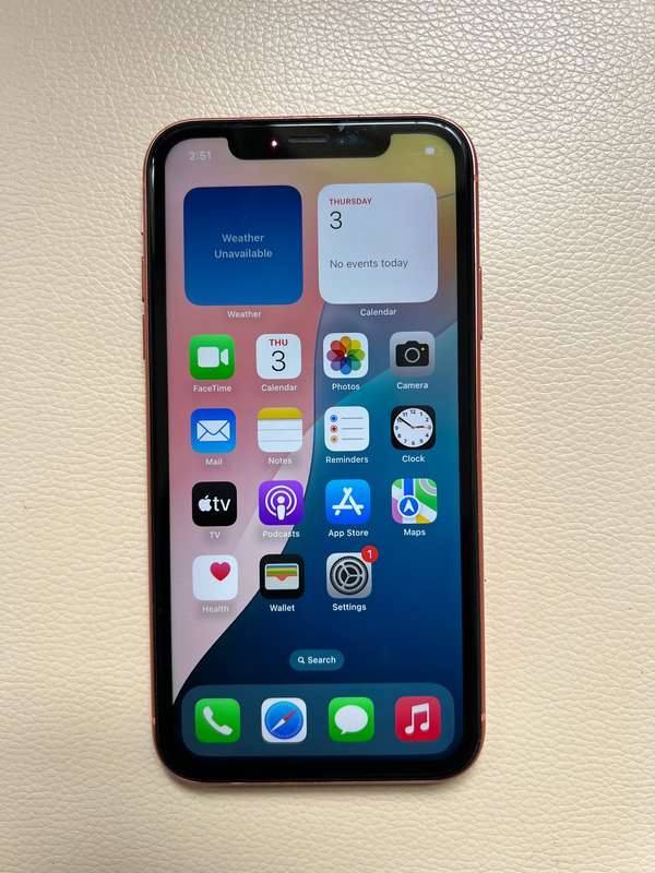 iPhone XR  64gb Coral