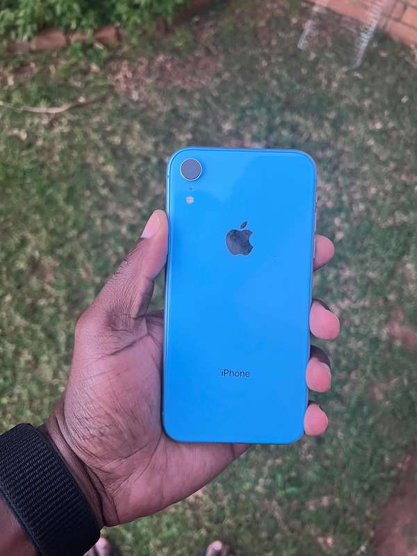 iPhone XR 64gb