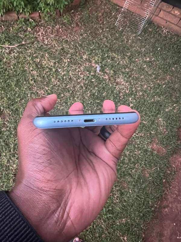 iPhone XR 64gb