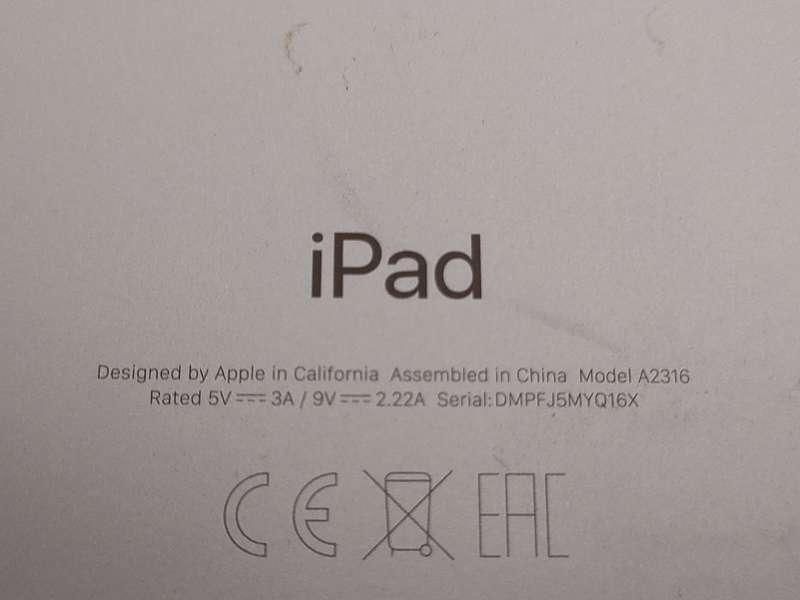 Apple iPad Air 4th Gen (2020) A2316  | 3.0 GHz* Apple A14 Bionic *** READ ***